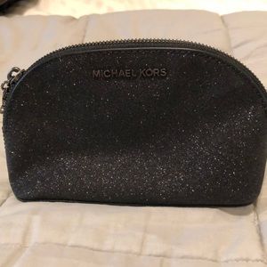 Michael Kors Makeup bag